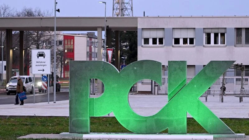 জার্মানির শোধনাগারে রাশিয়া তেলের প্রবাহ বন্ধ করে দিচ্ছে: বার্লিন