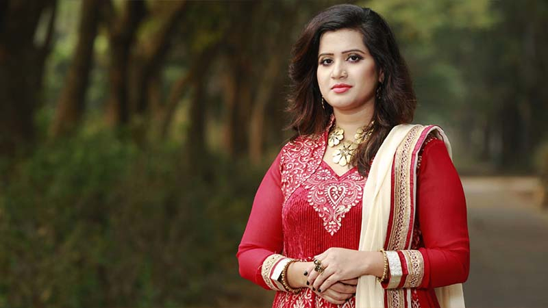 ‘সোশ্যাল মিডিয়ায় শুধু হুমকি’, রহস্যময় স্ট্যাটাসে কী বললেন ন্যান্সি