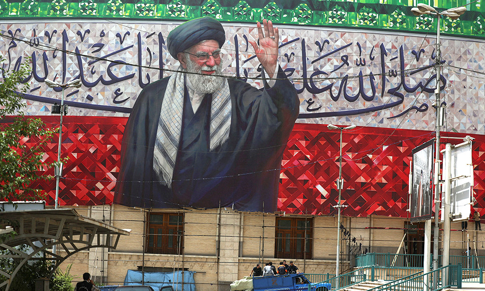 খামেনির বিদায়ি অনুষ্ঠানে থাকছে ১০০ দেশের প্রতিনিধি