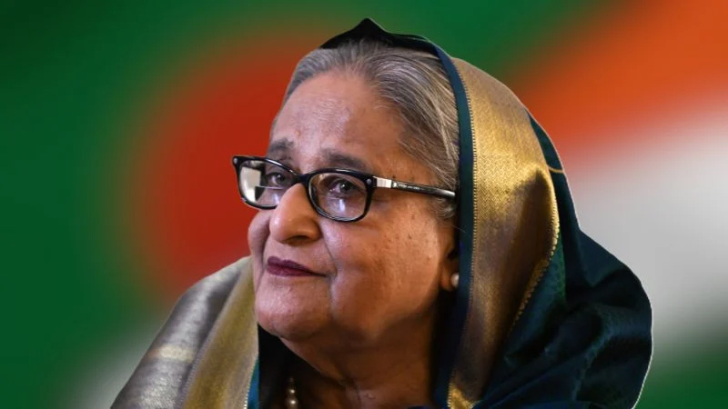 ঝুঁকি নিয়েই ডিসেম্বরে দেশে ফিরছেন শেখ হাসিনা, শীর্ষ নেতাদের নিয়ে করবেন আত্মসমর্পণ